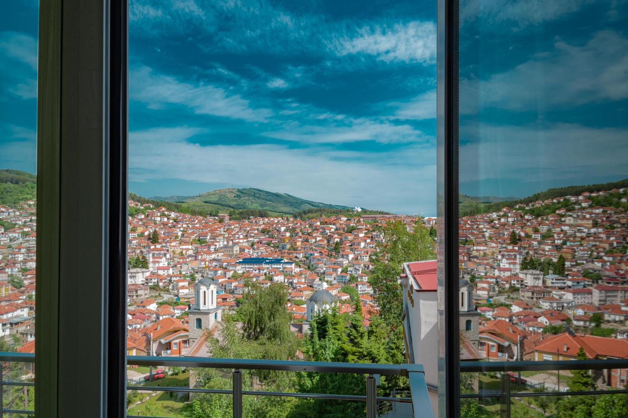Hotel Montana Palace Krusevo Exterior photo
